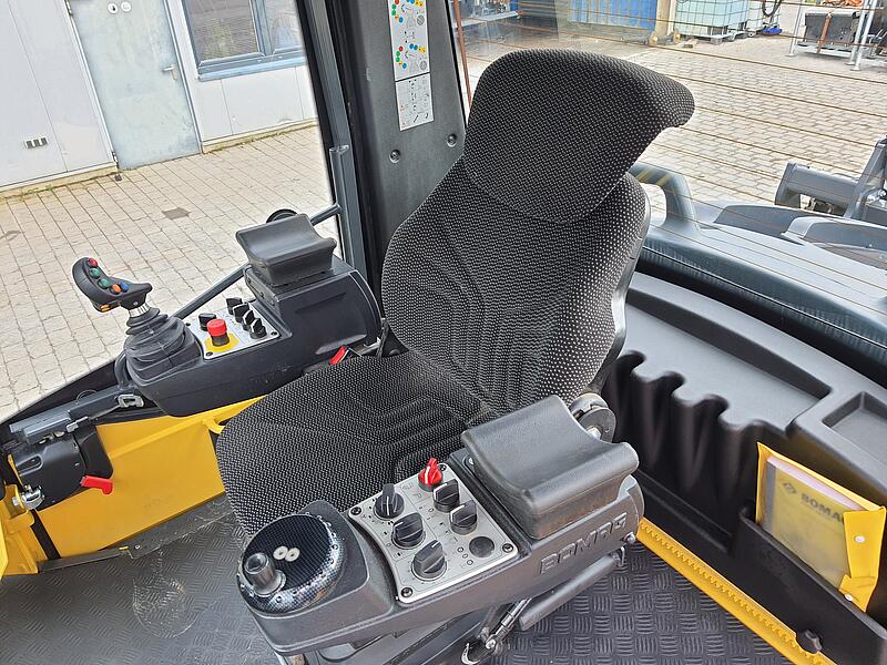 Tandemwalze Bomag BW 174 AP-4v