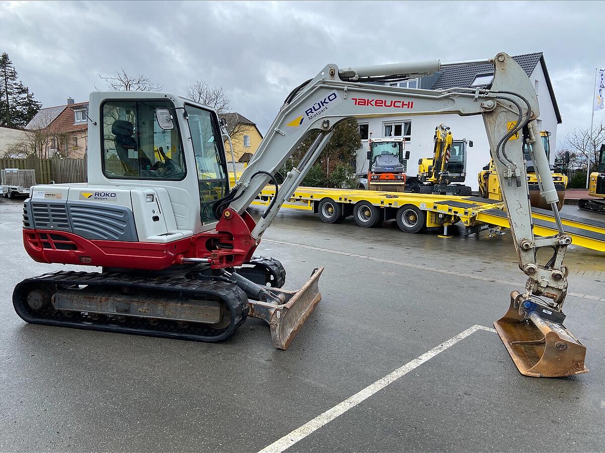 Minibagger Takeuchi TB 250