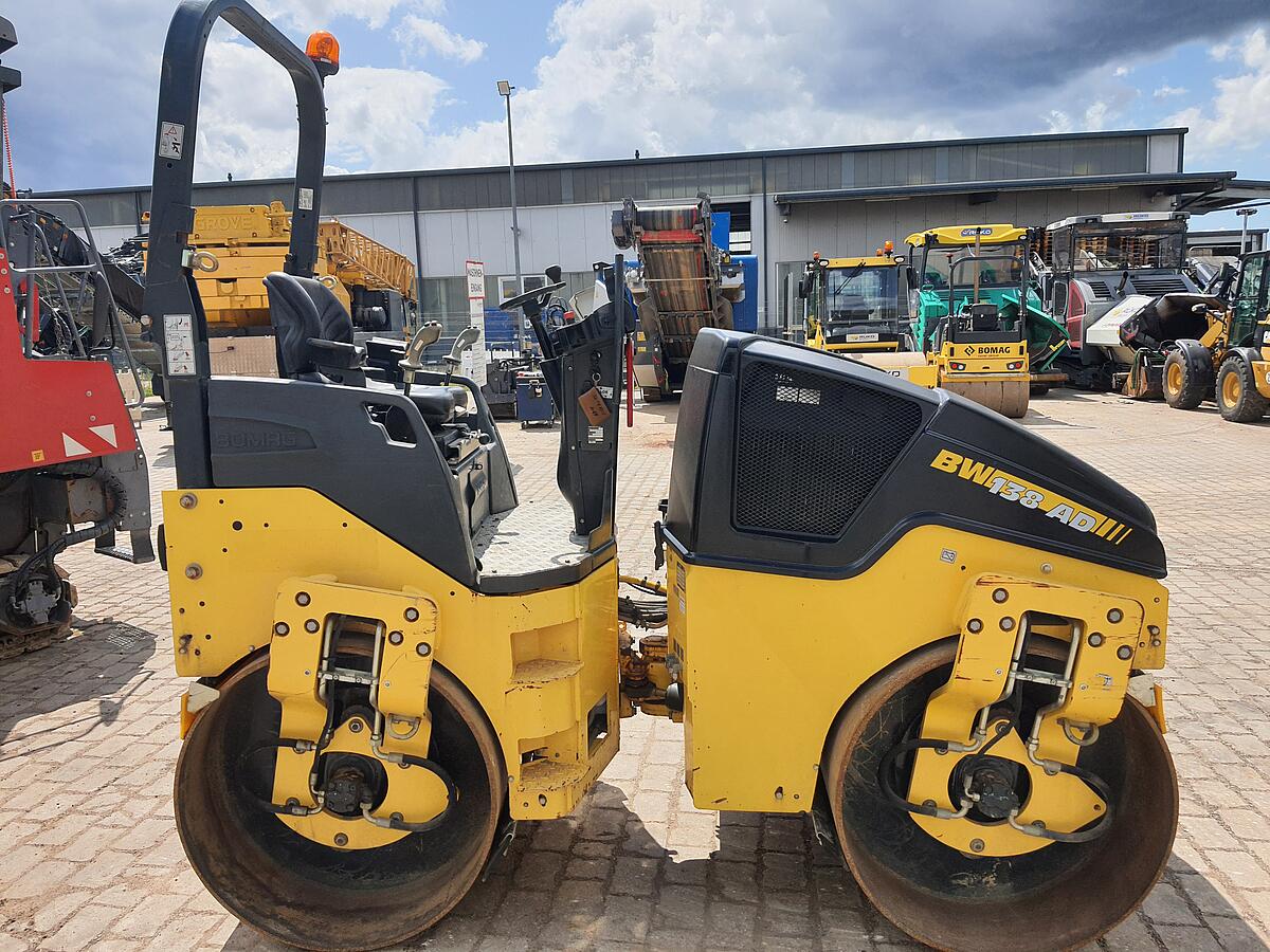 Tandemwalze Bomag BW 138 AD-5