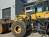 Radlader Komatsu WA 480-6