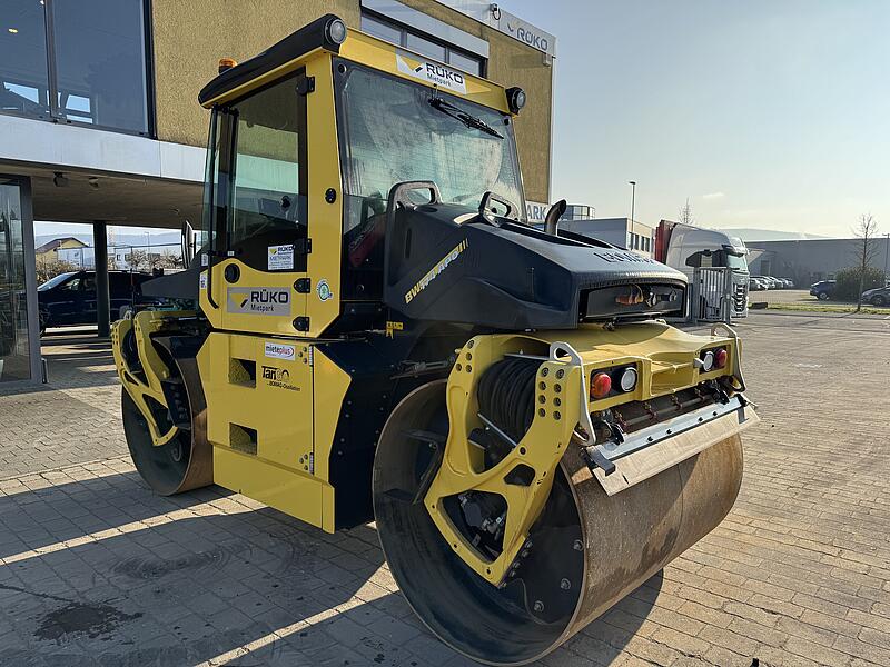 Tandemwalze Bomag BW 174 APO-4v