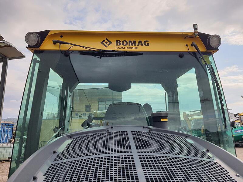 Tandemwalze Bomag BW 174 AP-4v