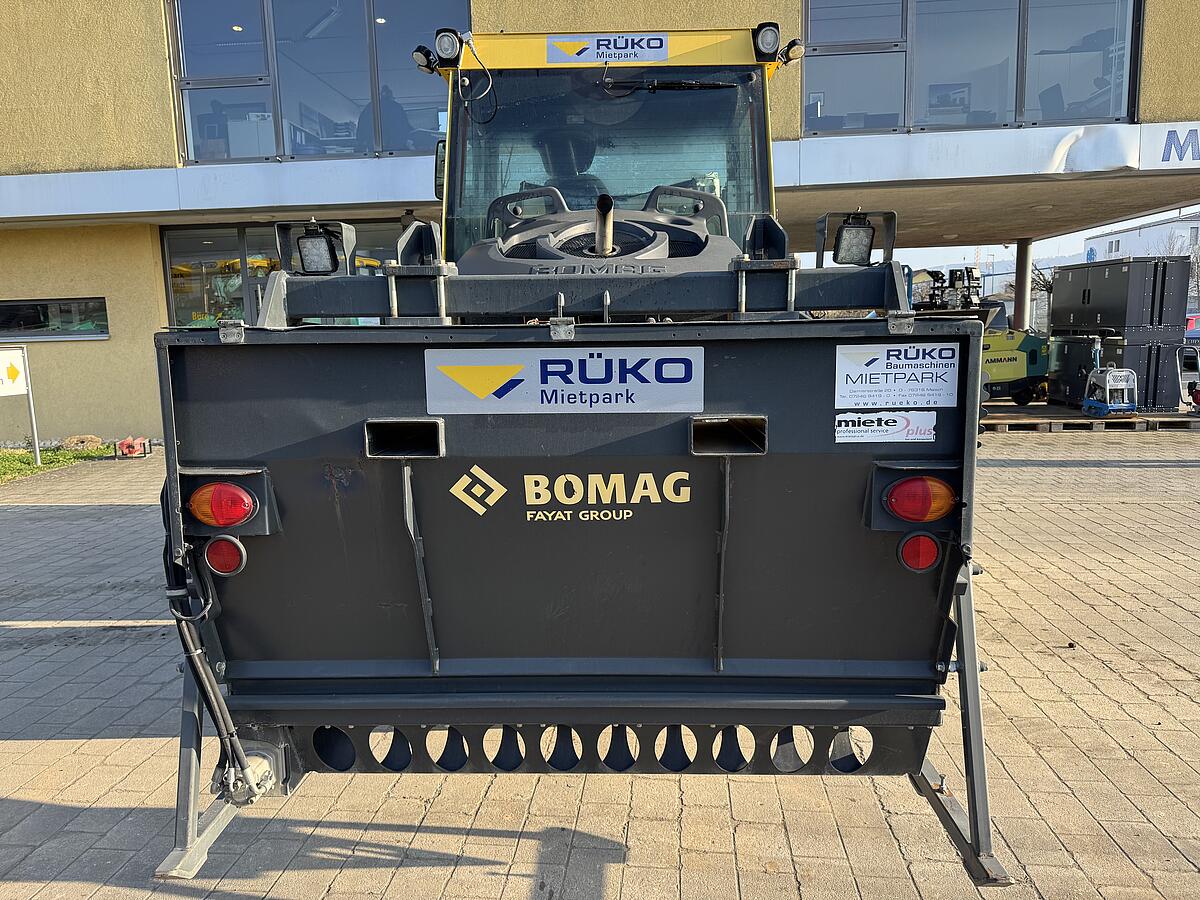 Tandemwalze Bomag BW 174 AP-4f