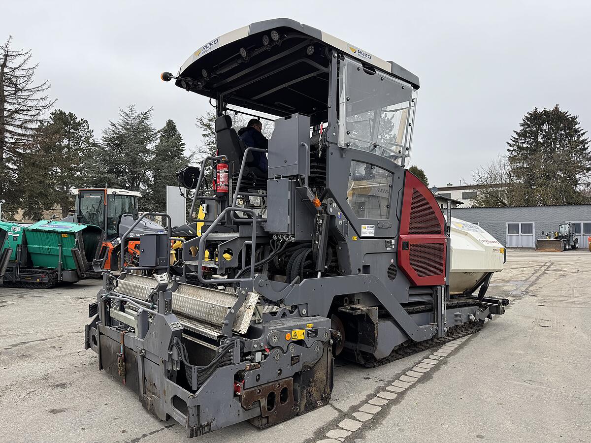 Kettenfertiger Dynapac SD 2500 CS